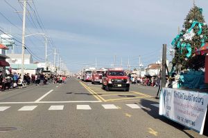 Shipbottom TEAL Float Christmas Parade 2021 19