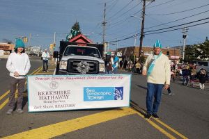 Shipbottom TEAL Float Christmas Parade 2021 3