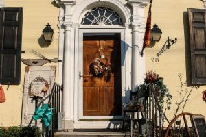 Allentown Nj Ribbon Building Door